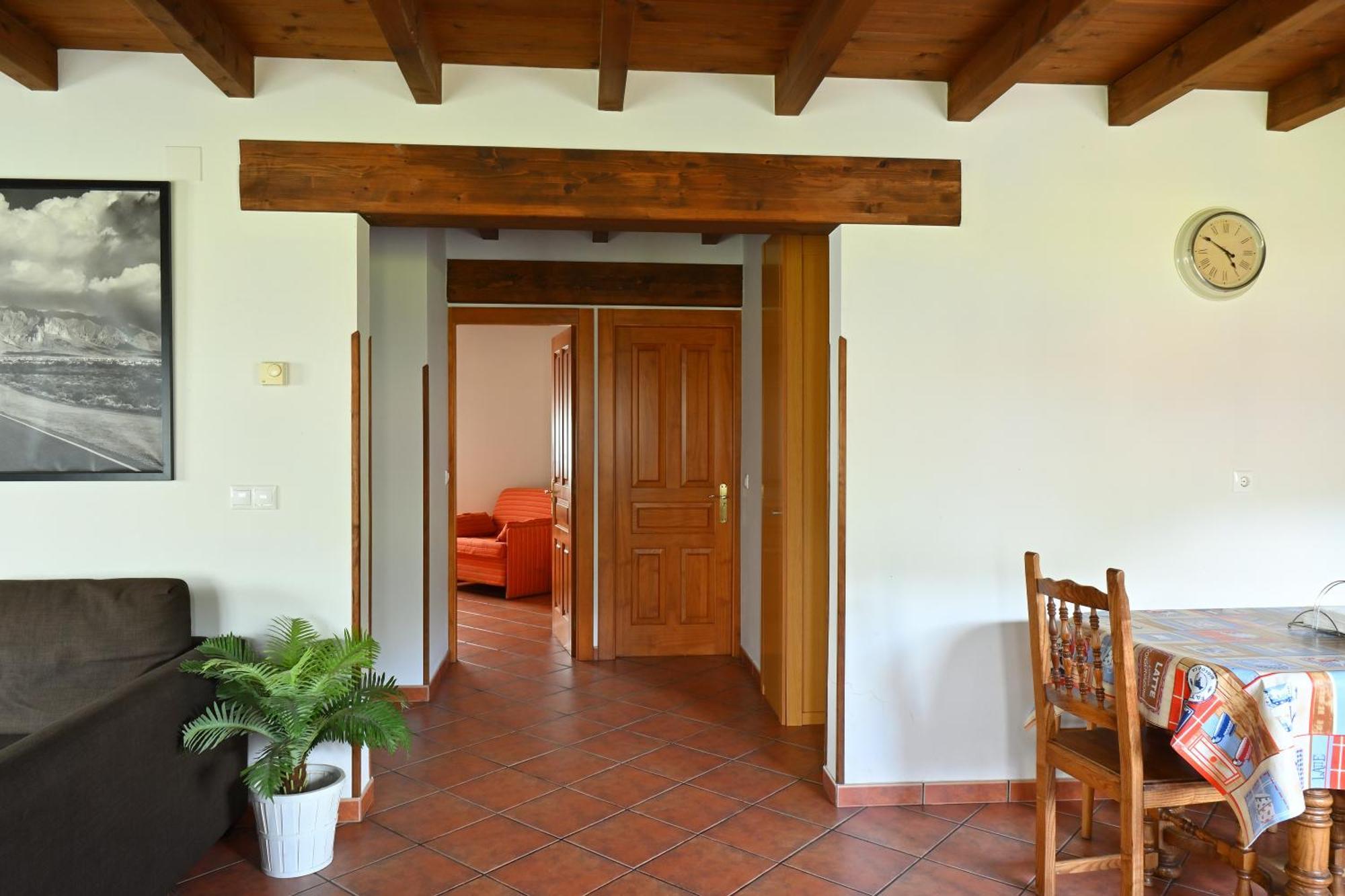 Apartamentos Aires De Avin - Onis Esterno foto