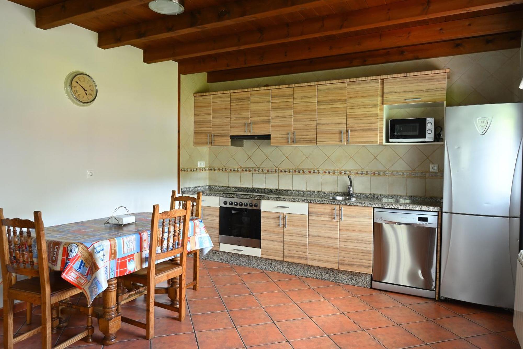 Apartamentos Aires De Avin - Onis Esterno foto
