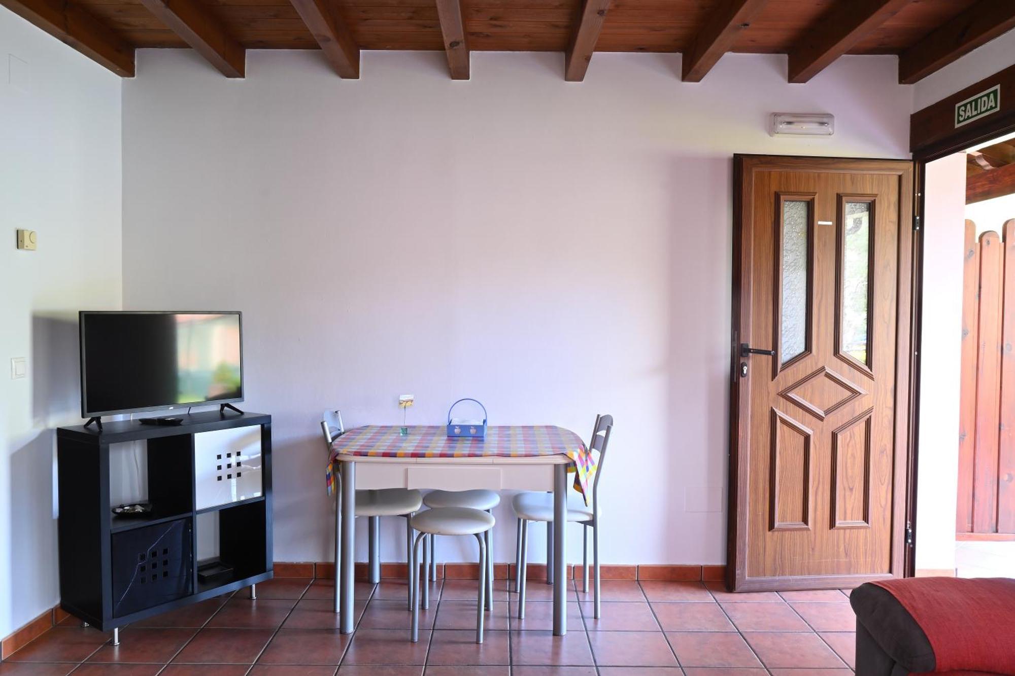 Apartamentos Aires De Avin - Onis Esterno foto
